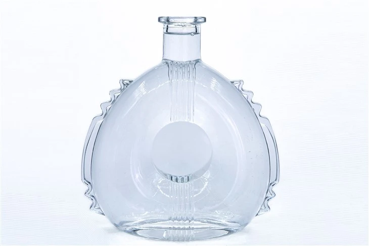 Reka Bentuk Botol Rum 700ml